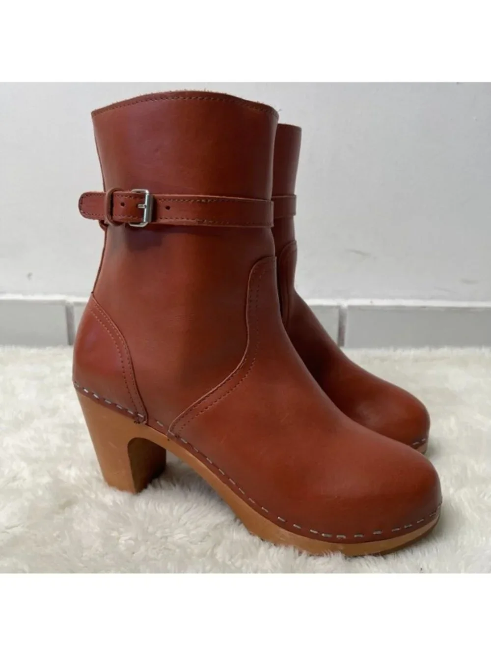 Swedish Hasbeens New Jodhpur Cognac Leather Clog Boots Wood Heel Size 39 / US 9 - Picture 2 of 14